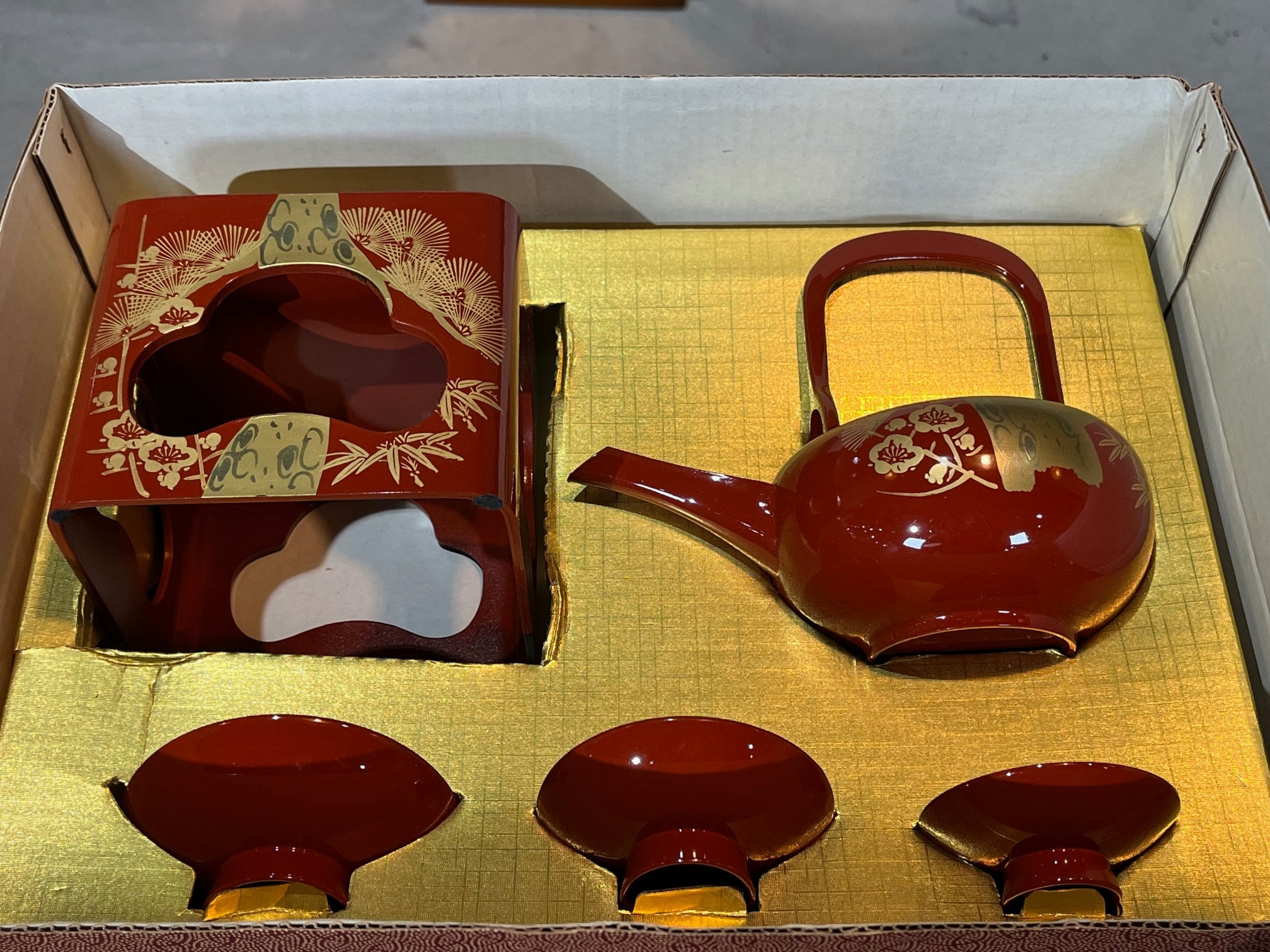 1 pine” Vermillion Japanese O-toso New Years Sake Set | Fox & Moon Tea